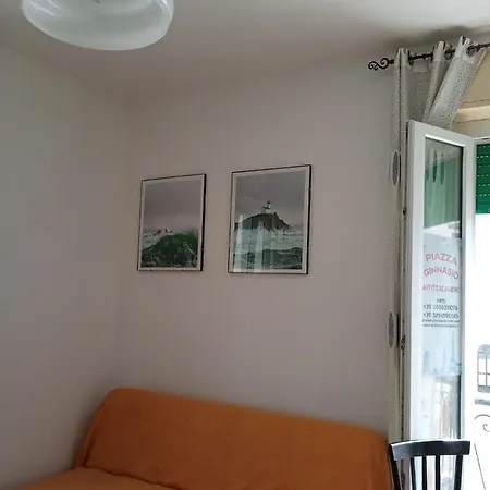 Piazza Ginnasio Guest house